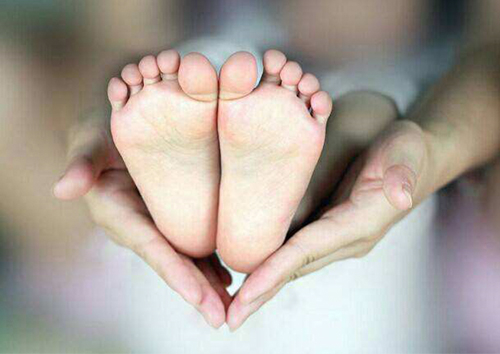 身体正常生理期不规律想要能做试管婴儿吗?